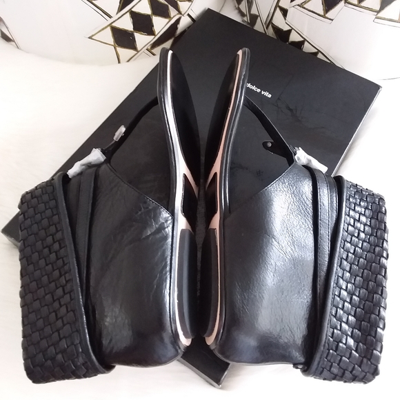 Dolce Vita 'Tahoe' Sandals - Picture 3 of 8